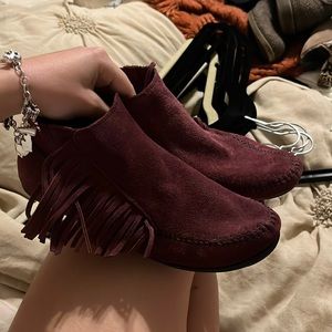 Maroon Minnetonka booties, size 8